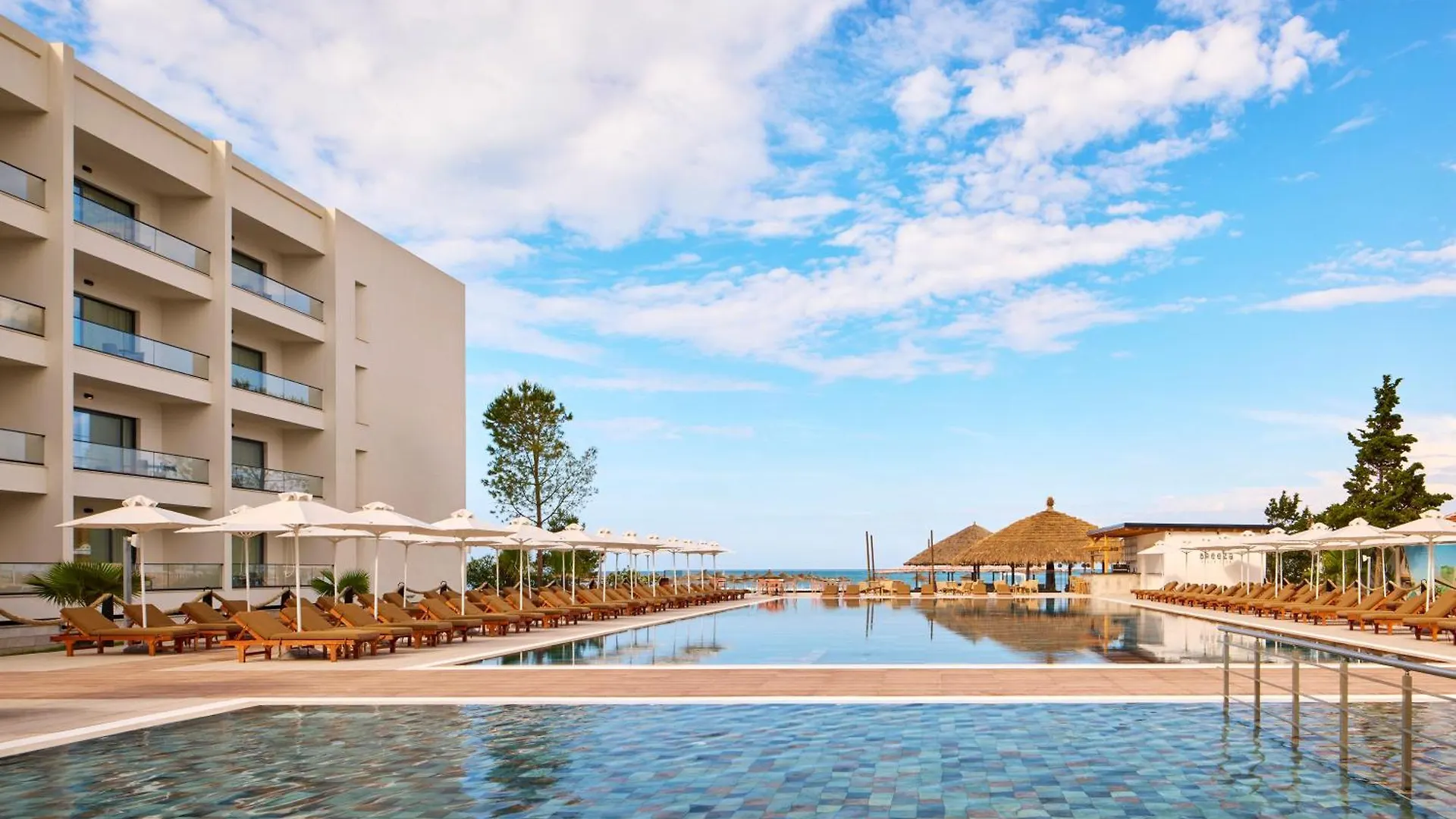 Resort Sol Tropikal Durres Hotel