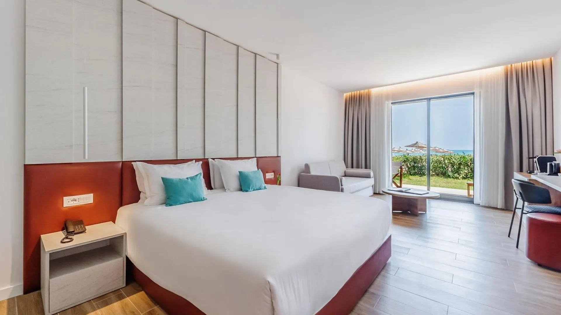 Sol Tropikal Durres Hotel Resort