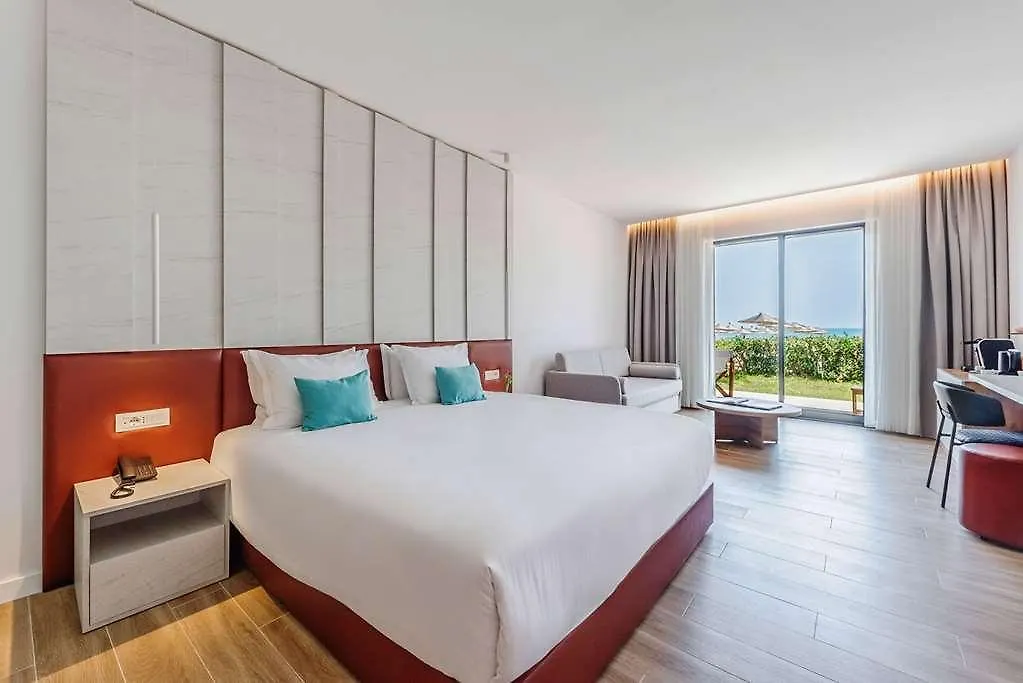 Sol Tropikal Durres Hotel Resort