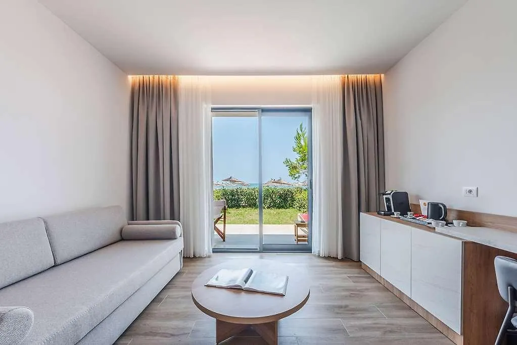 Sol Tropikal Durres Hotel Resort