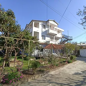 Kır Evi Osmani